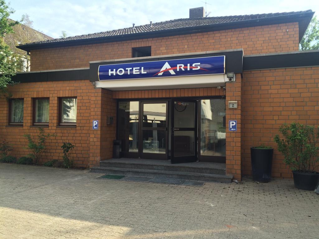 Hotel Aris Зарштедт Экстерьер фото