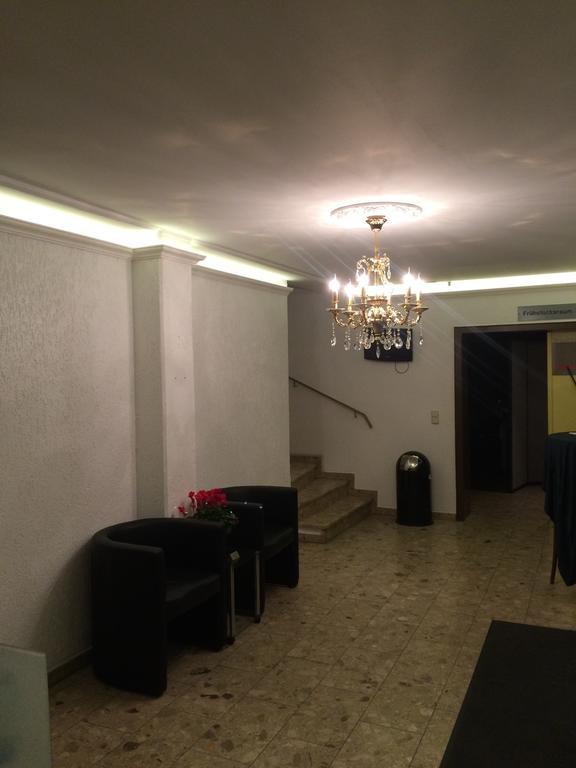 Hotel Aris Зарштедт Экстерьер фото