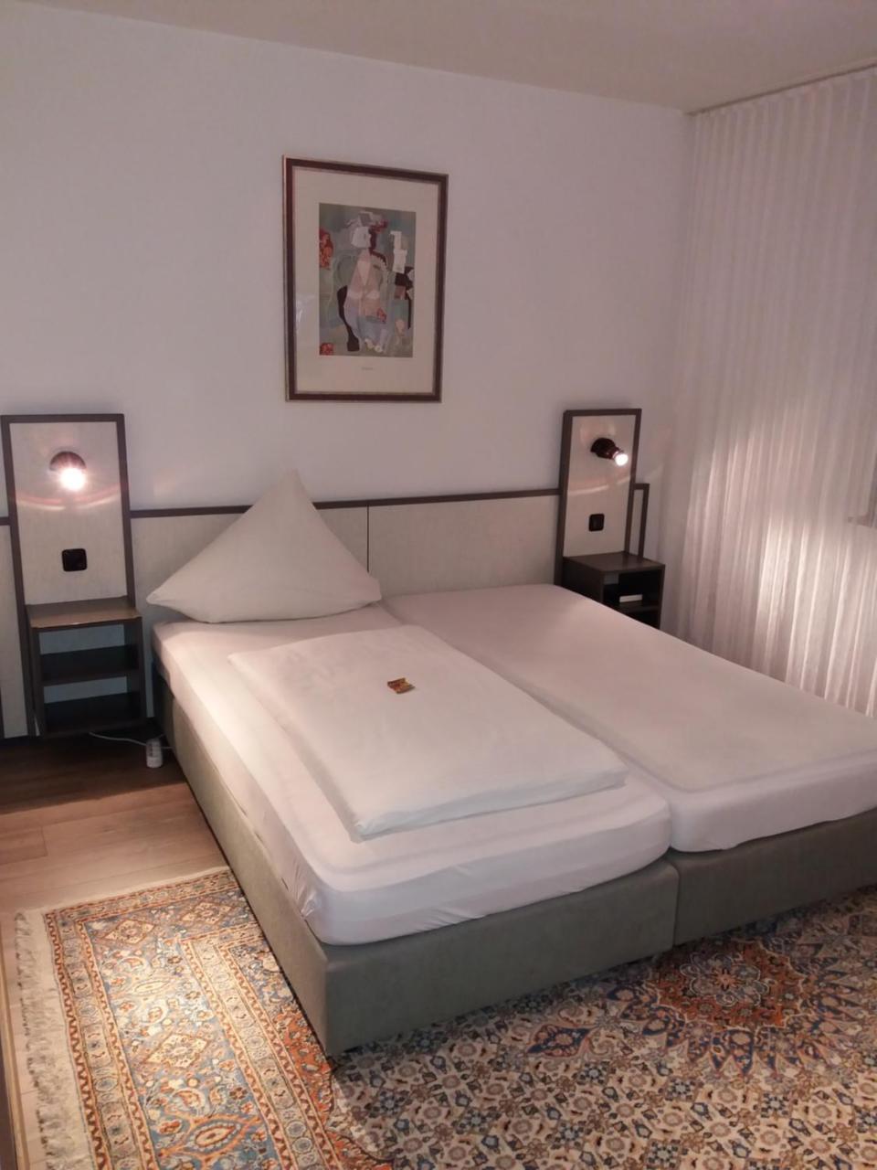 Hotel Aris Зарштедт Экстерьер фото