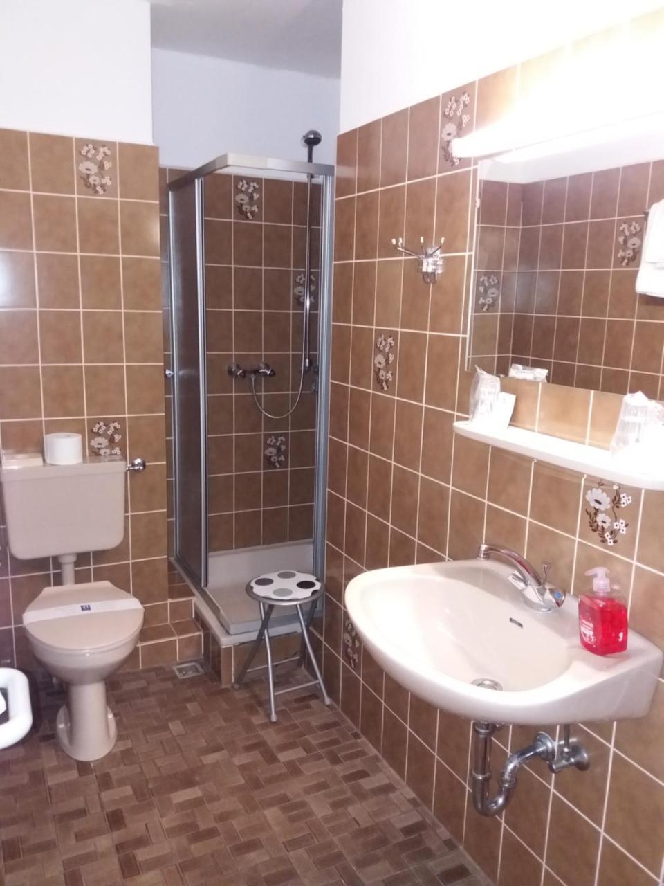 Hotel Aris Зарштедт Экстерьер фото